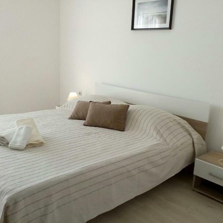 Apartman Knapic Koromačno Buitenkant foto