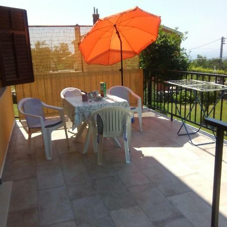Apartman Knapic Koromačno Buitenkant foto
